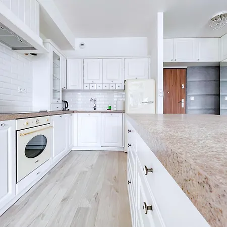 アパート Pure Premium - Free Parking & Ac ヴロツワフ