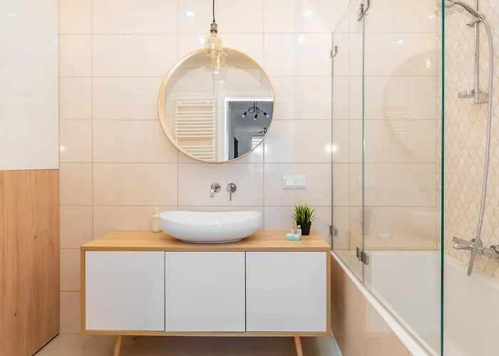 Pure Premium - Free Parking & Ac ורוצלב