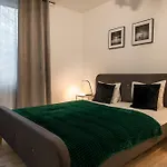 Pure Premium - Free Parking & Ac 弗罗茨瓦夫