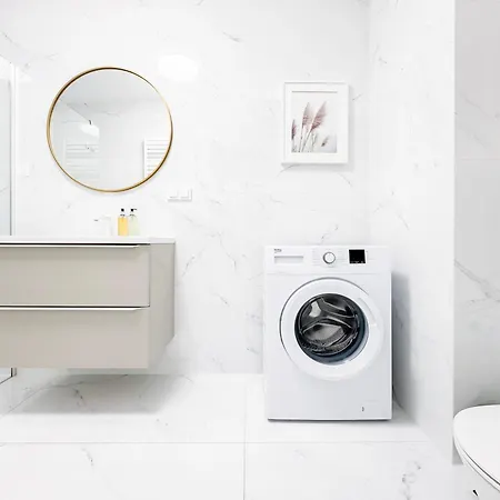 Pure Premium - Free Parking & Ac