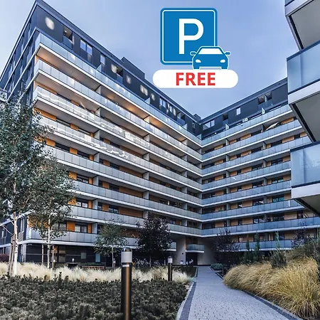 Pure Premium - Parking Free Apartmán *