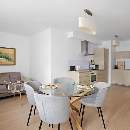 Pure Premium - Parking Free Apartament *