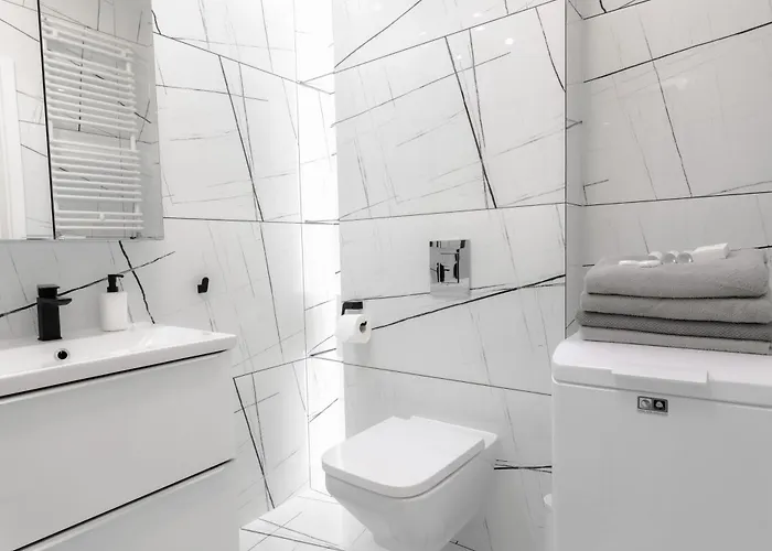 Pure Premium - Free Parking & Ac Apartmán *