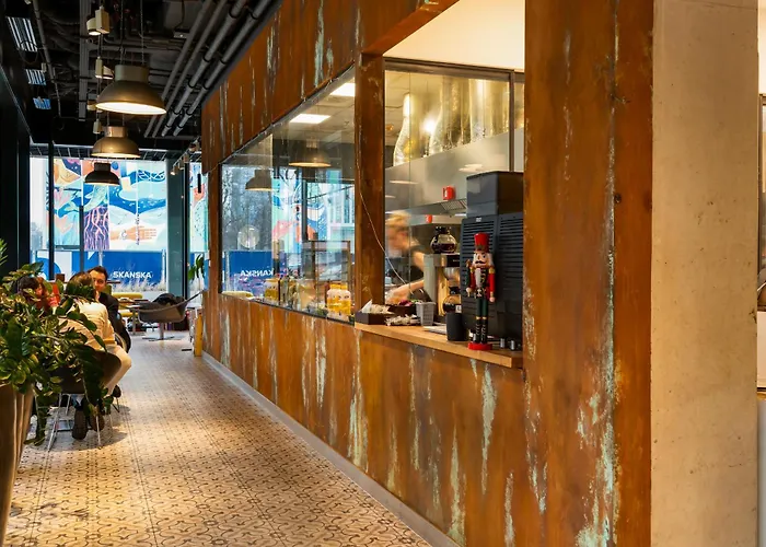 Pure Premium - Free Parking & Ac *